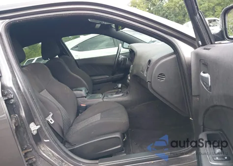 2021 Dodge Charger R/T z USA, uszkodzony, nr VIN 2C3CDXCT1MH598458